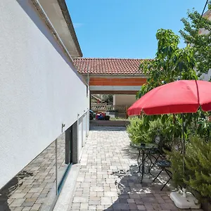 Oscar & Leo Apartman